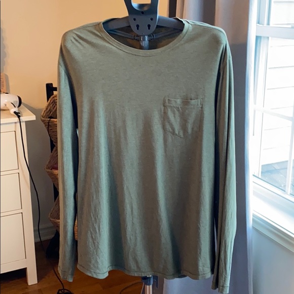Lululemon khaki green long sleeve - Picture 1 of 3